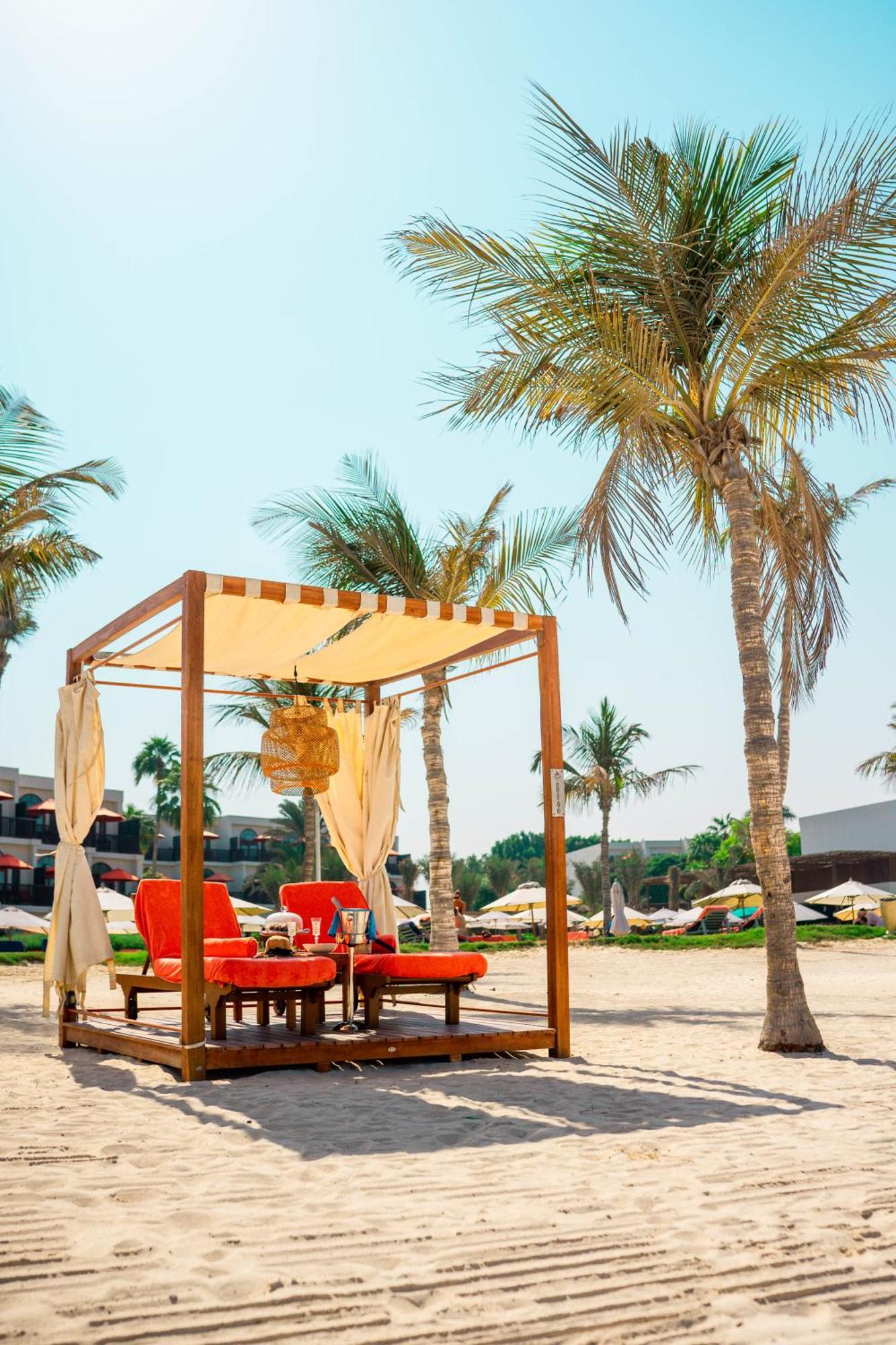 Ja Palm Tree Court, Resort Dubai